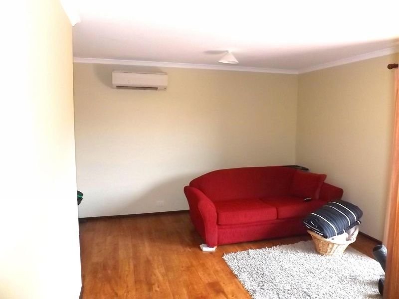 24 Cross Street, Trafalgar VIC 3824