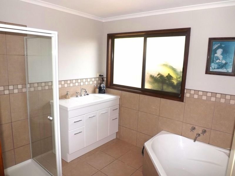 24 Cross Street, Trafalgar VIC 3824