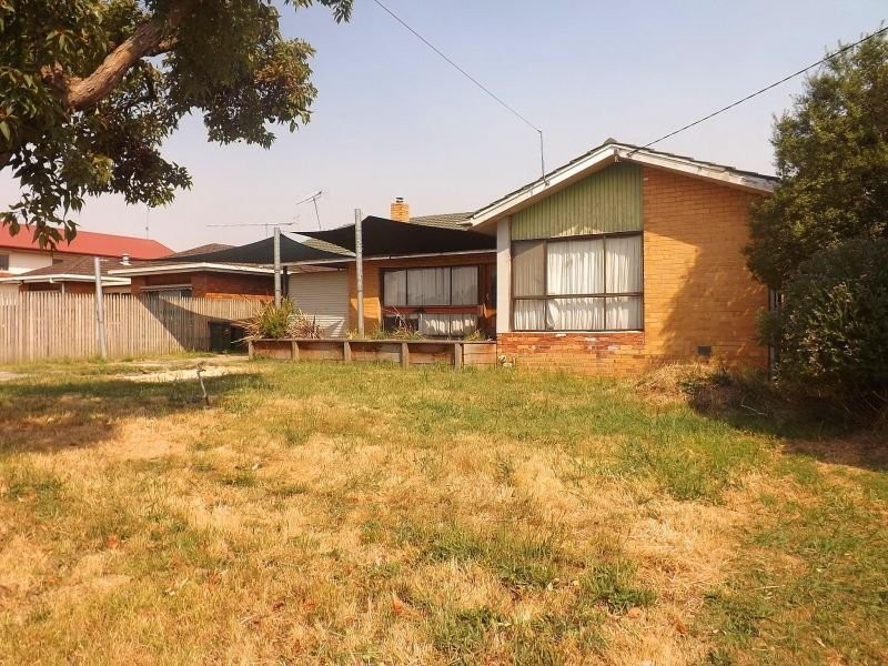 29 Kitchener Street, Trafalgar VIC 3824