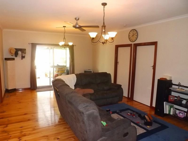 11 Ward Street, Trafalgar VIC 3824