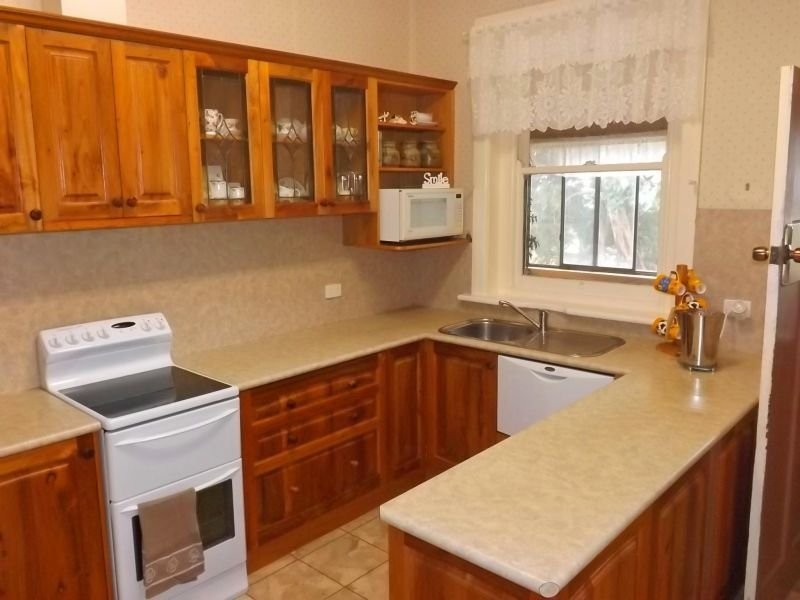96 Weirs Road, Narracan VIC 3824