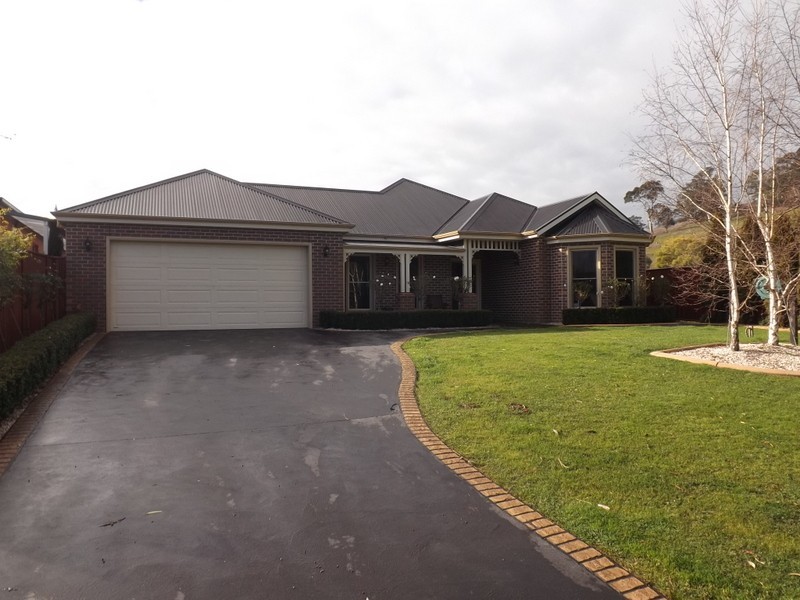 16 Wilson Court, Trafalgar VIC 3824