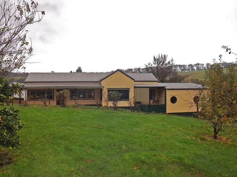 1195 Coalville Road, Narracan VIC 3824