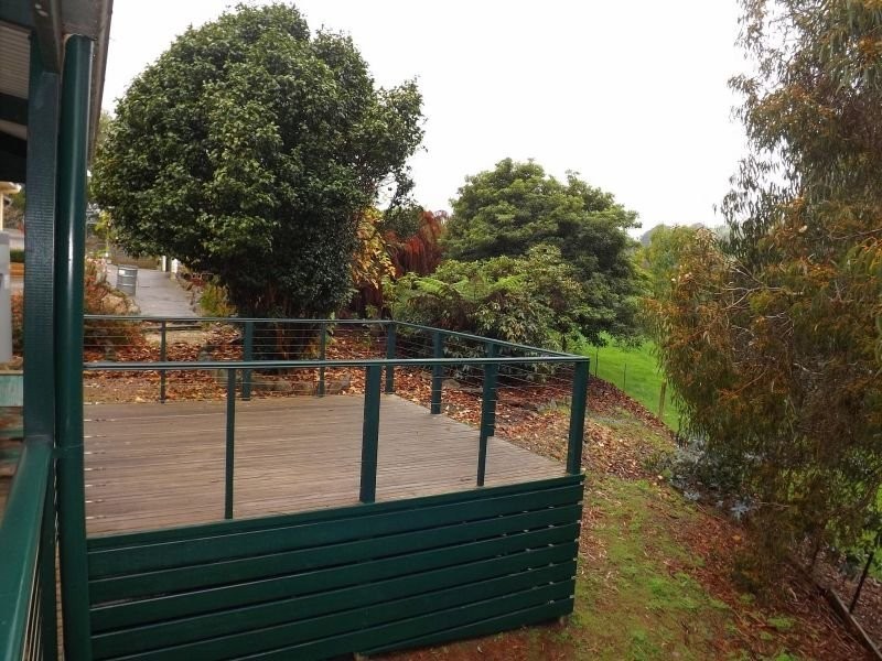 1195 Coalville Road, Narracan VIC 3824