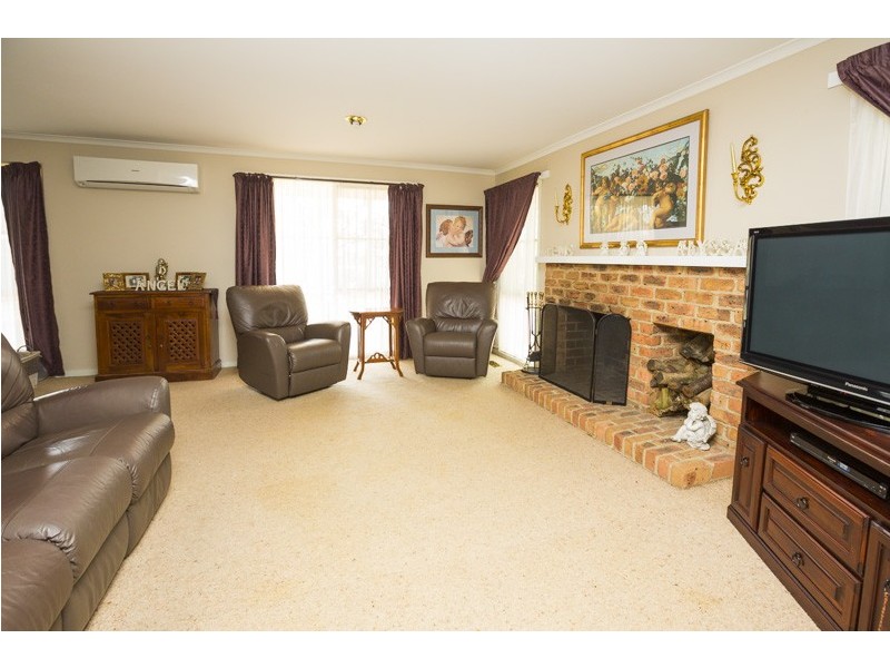 2 Victory Court, Trafalgar VIC 3824
