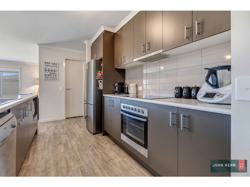 1 Lucas Way, Trafalgar VIC 3824