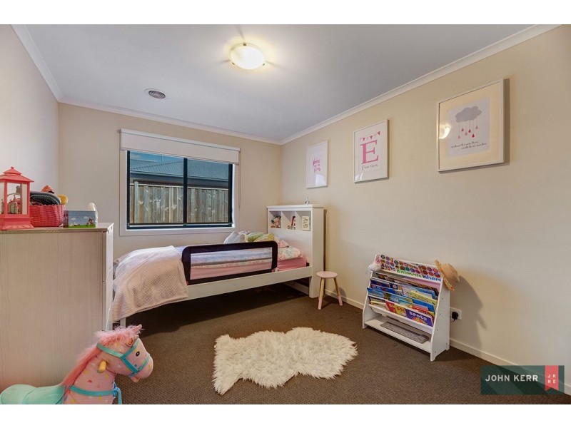 1 Lucas Way, Trafalgar VIC 3824
