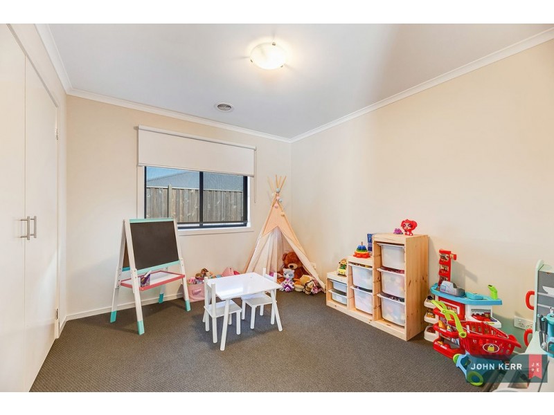1 Lucas Way, Trafalgar VIC 3824