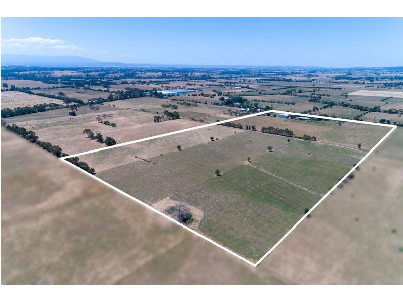 105 Ten Mile Road, Yarragon VIC 3823