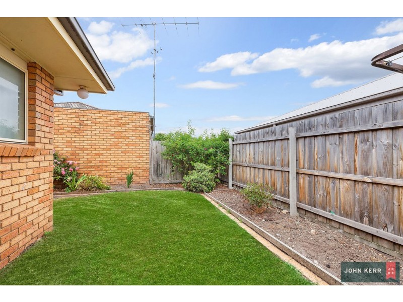2/22 Holland Court, Trafalgar VIC 3824