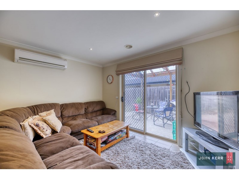 29 Vincent Blvd, Trafalgar VIC 3824