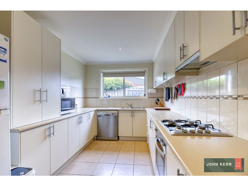 29 Vincent Blvd, Trafalgar VIC 3824