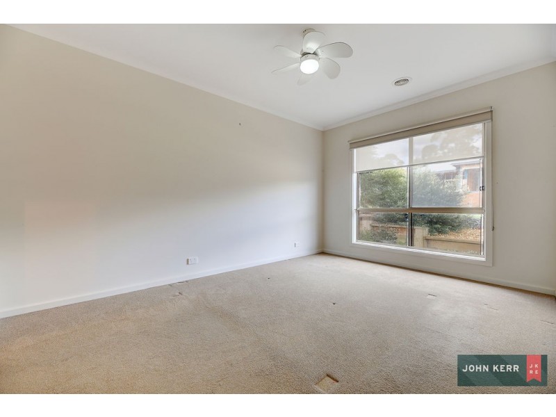 10 Empire Ave, Drouin VIC 3818