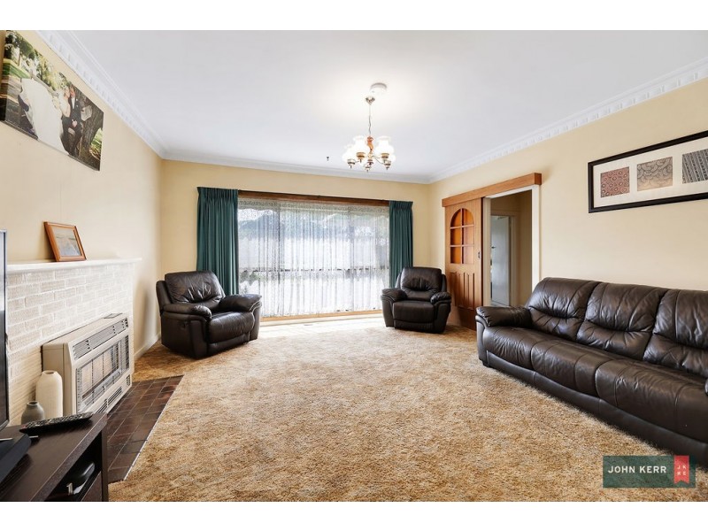 11 Princes Avenue, Trafalgar VIC 3824