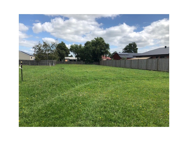 15 Linnea Drive, Yarragon VIC 3823