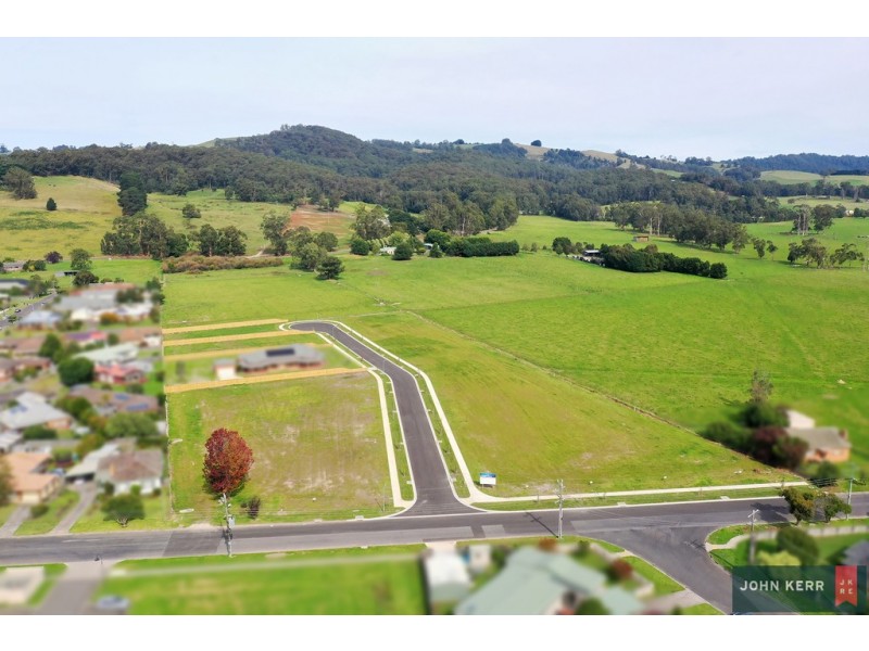 ( Lot 15 ) 14 Oakfield Place, Trafalgar VIC 3824