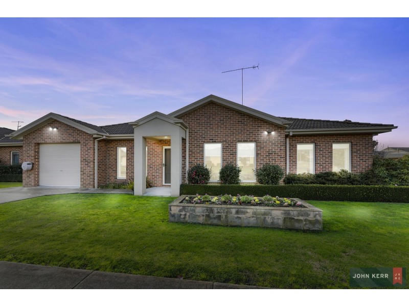 32 Brown Street, Trafalgar VIC 3824