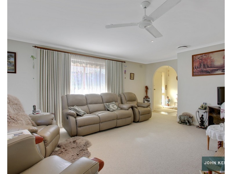 22 Edward Crescent, Trafalgar VIC 3824