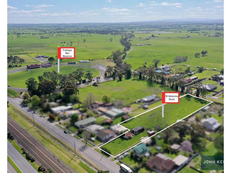 18 Waterloo Road, Trafalgar VIC 3824