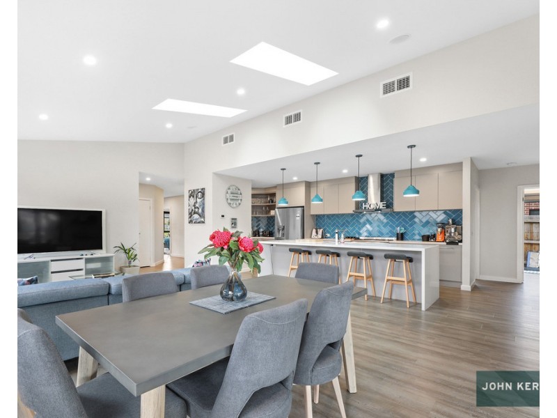 12 Acacia Close, Trafalgar VIC 3824