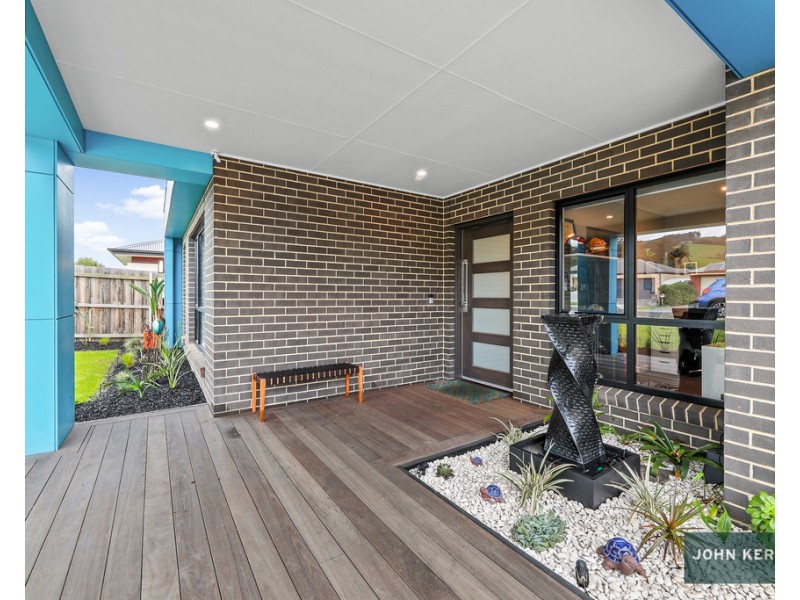 12 Acacia Close, Trafalgar VIC 3824