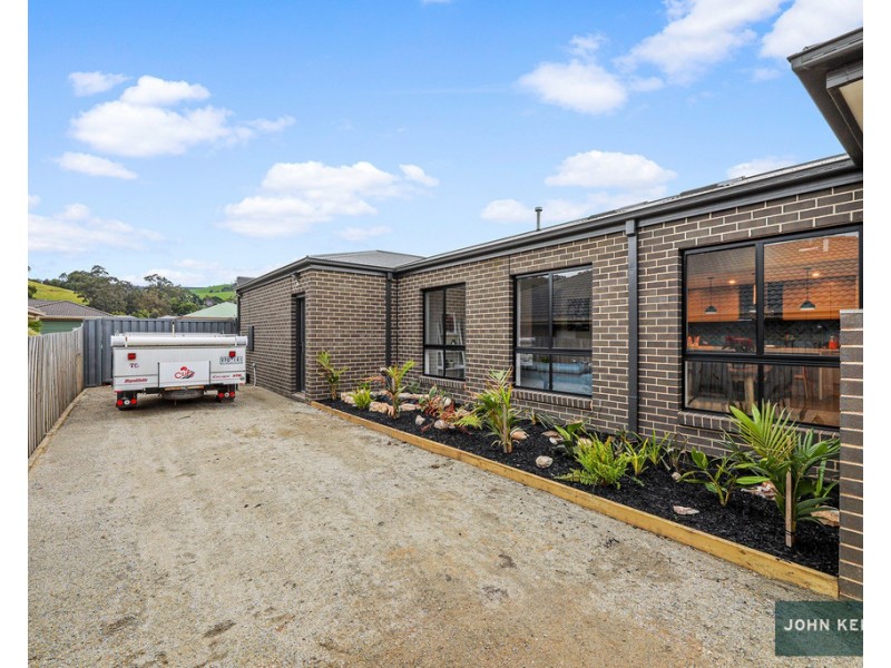 12 Acacia Close, Trafalgar VIC 3824