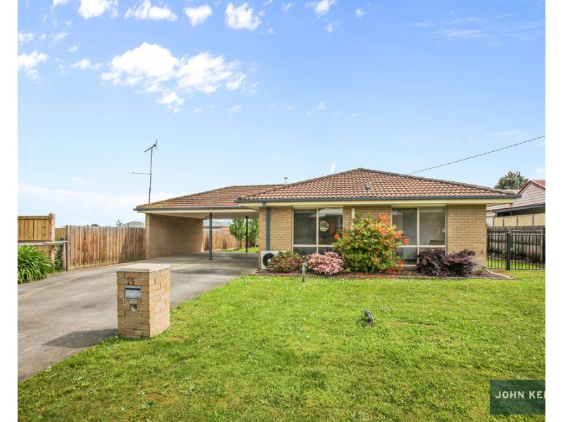 15 Centenary Drive, Trafalgar VIC 3824
