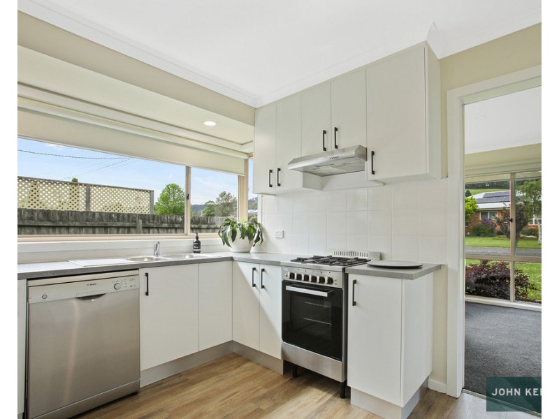 15 Centenary Drive, Trafalgar VIC 3824