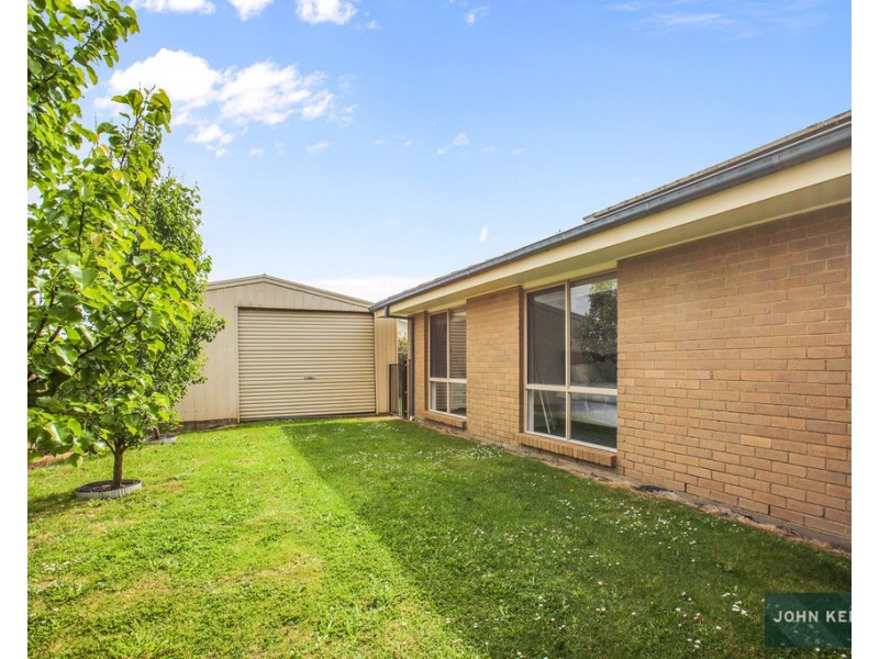 15 Centenary Drive, Trafalgar VIC 3824