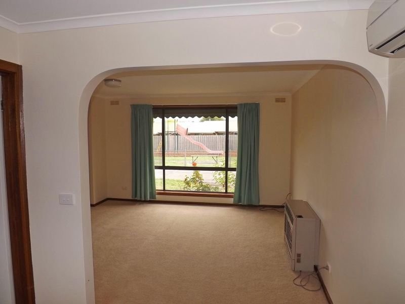 2/25 Ashby Street, Trafalgar VIC 3824