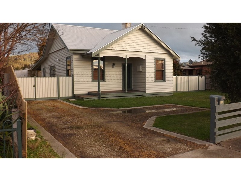 19 Princes Highway, Trafalgar VIC 3824