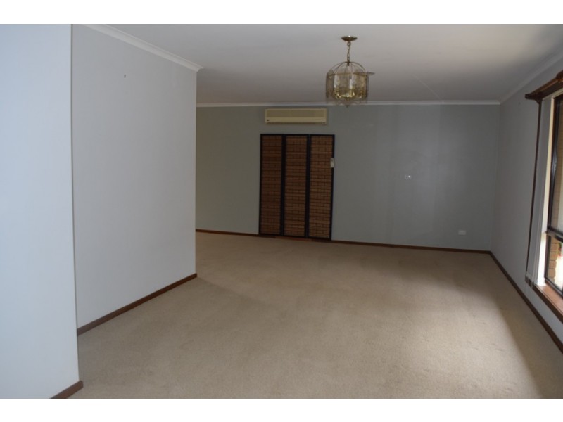 24 Victory Court, Trafalgar VIC 3824