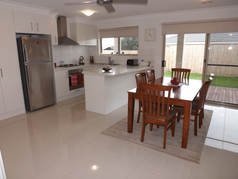 5 Redgum Avenue, Trafalgar VIC 3824