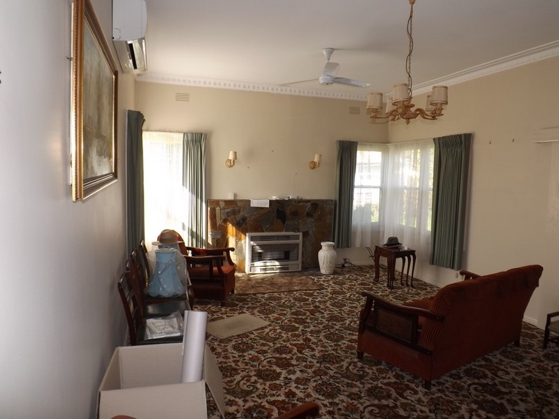 38 Kitchener Street, Trafalgar VIC 3824