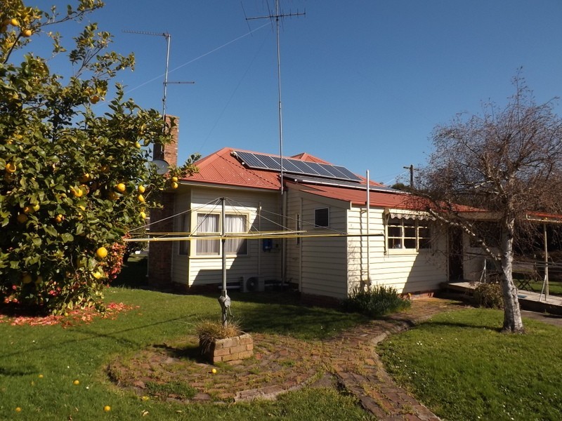 38 Kitchener Street, Trafalgar VIC 3824