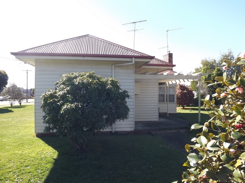 38 Kitchener Street, Trafalgar VIC 3824