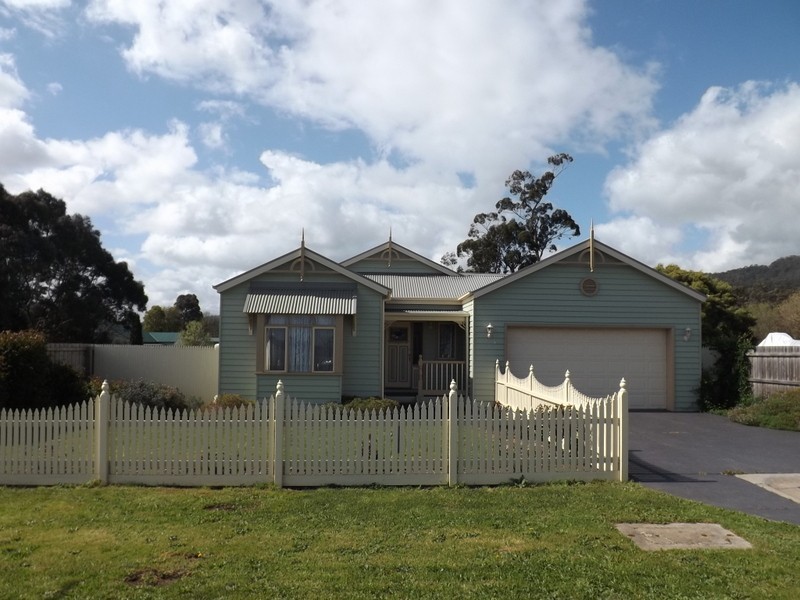 3 Eden Court, Trafalgar VIC 3824