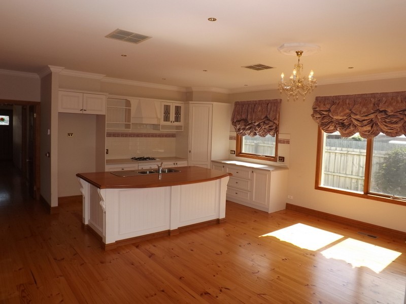 3 Eden Court, Trafalgar VIC 3824