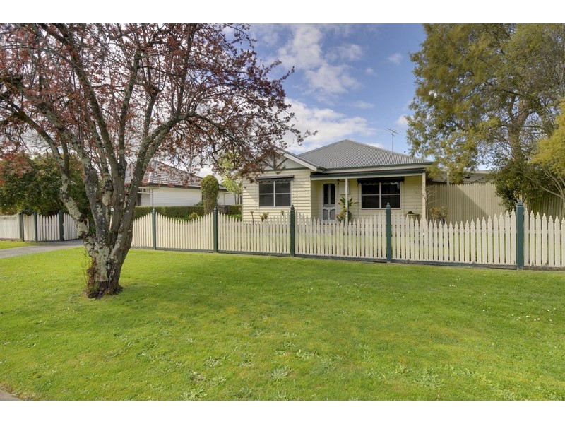 14 Anzac Road, Trafalgar VIC 3824