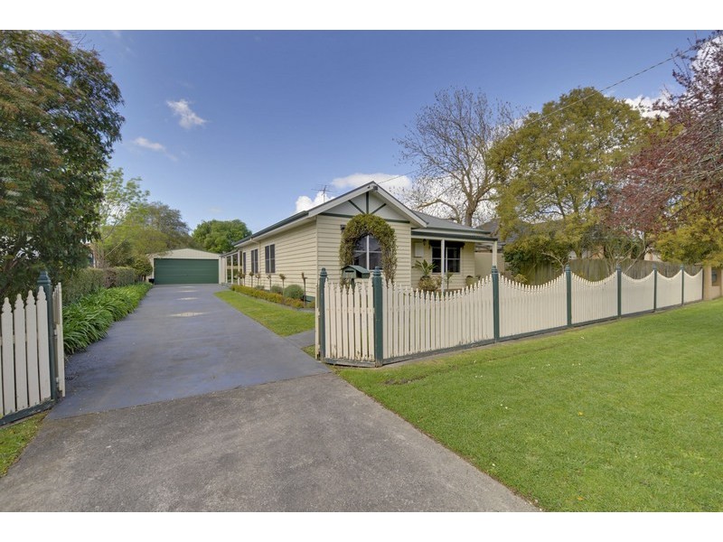 14 Anzac Road, Trafalgar VIC 3824