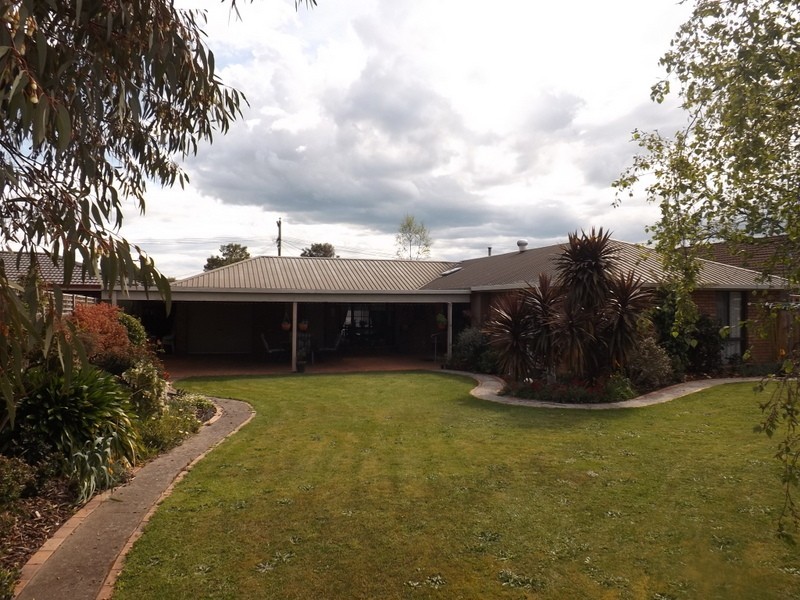 5 Victory Court, Trafalgar VIC 3824