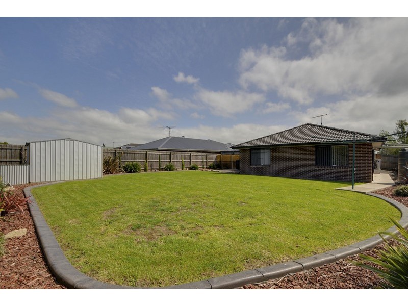 2 Acacia Close, Trafalgar VIC 3824