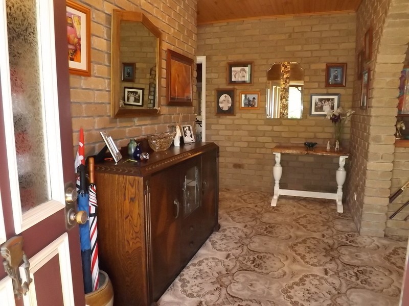 50 Summerlea Street, Trafalgar VIC 3824