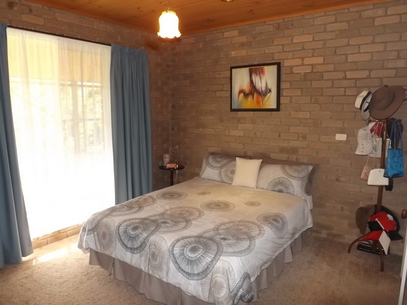 50 Summerlea Street, Trafalgar VIC 3824