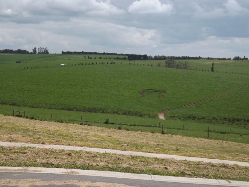 7 Hillview Close, Nilma VIC 3821