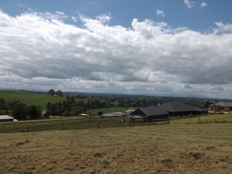 7 Hillview Close, Nilma VIC 3821