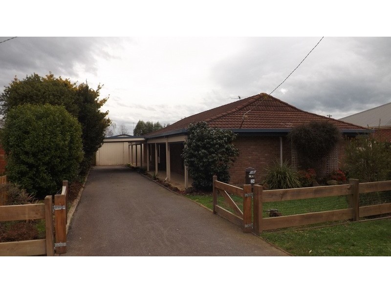 24 Victory Court, Trafalgar VIC 3824