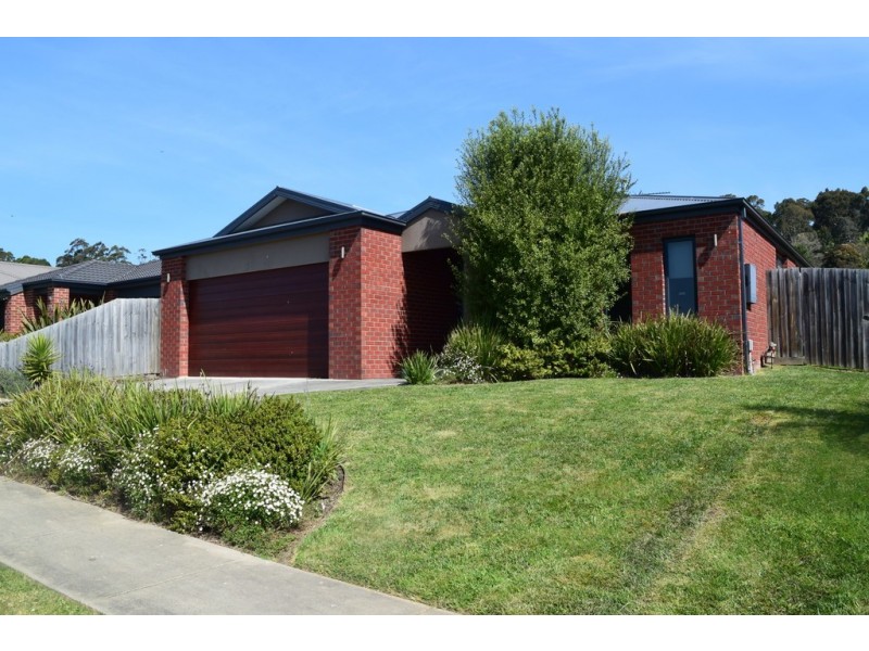 71 Vincent Boulevard, Trafalgar VIC 3824