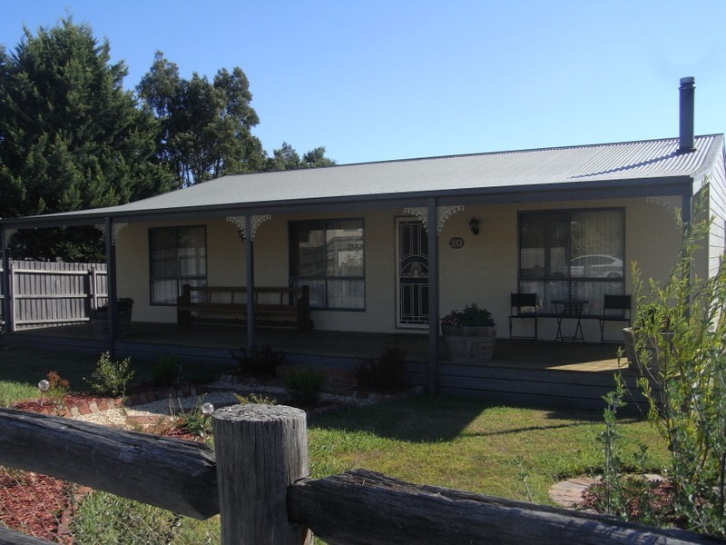 20 Tooronga Road, Willow Grove VIC 3825