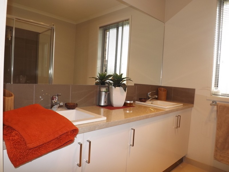 18 Hardy Drive, Trafalgar VIC 3824